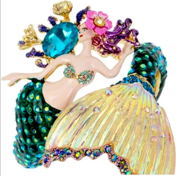 New Betsey Johnson Mermaid Hinged Bangle Bracelet - Picture 9 of 14